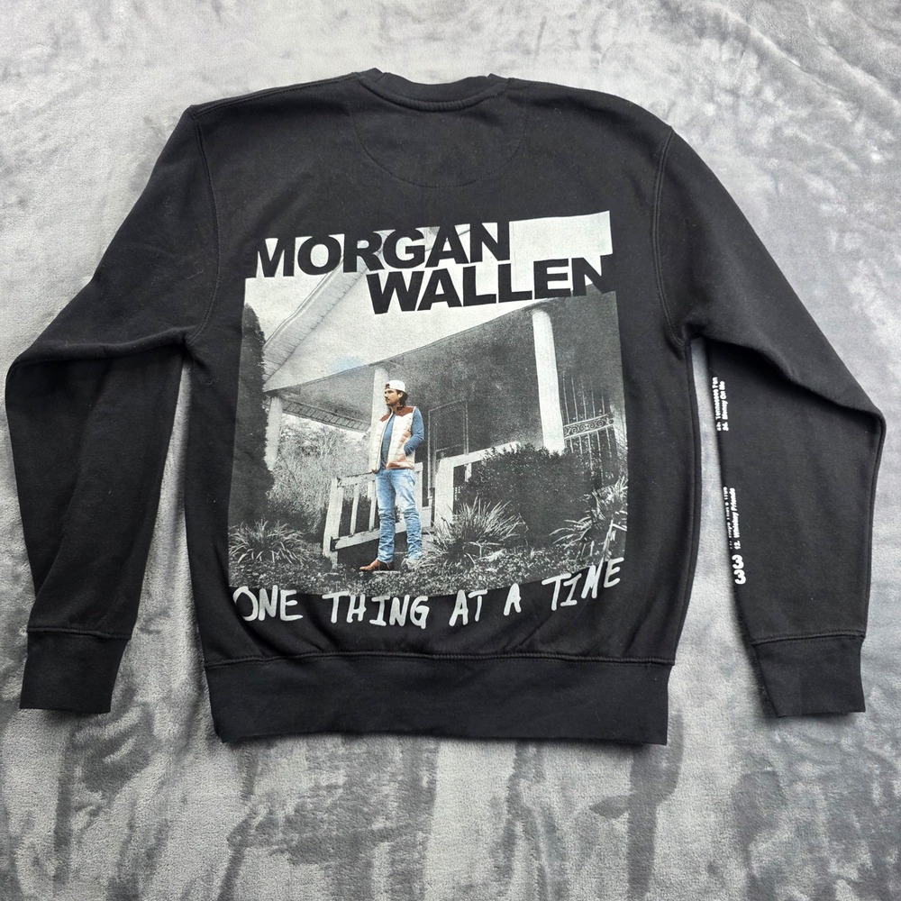 Morgan Wallen Sweatshirt Mens Small Black One Thing At A Time Tour Crewneck